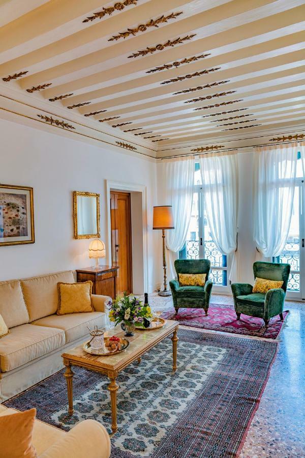 Ca' Fornoni Grand Canal Venice Exterior photo